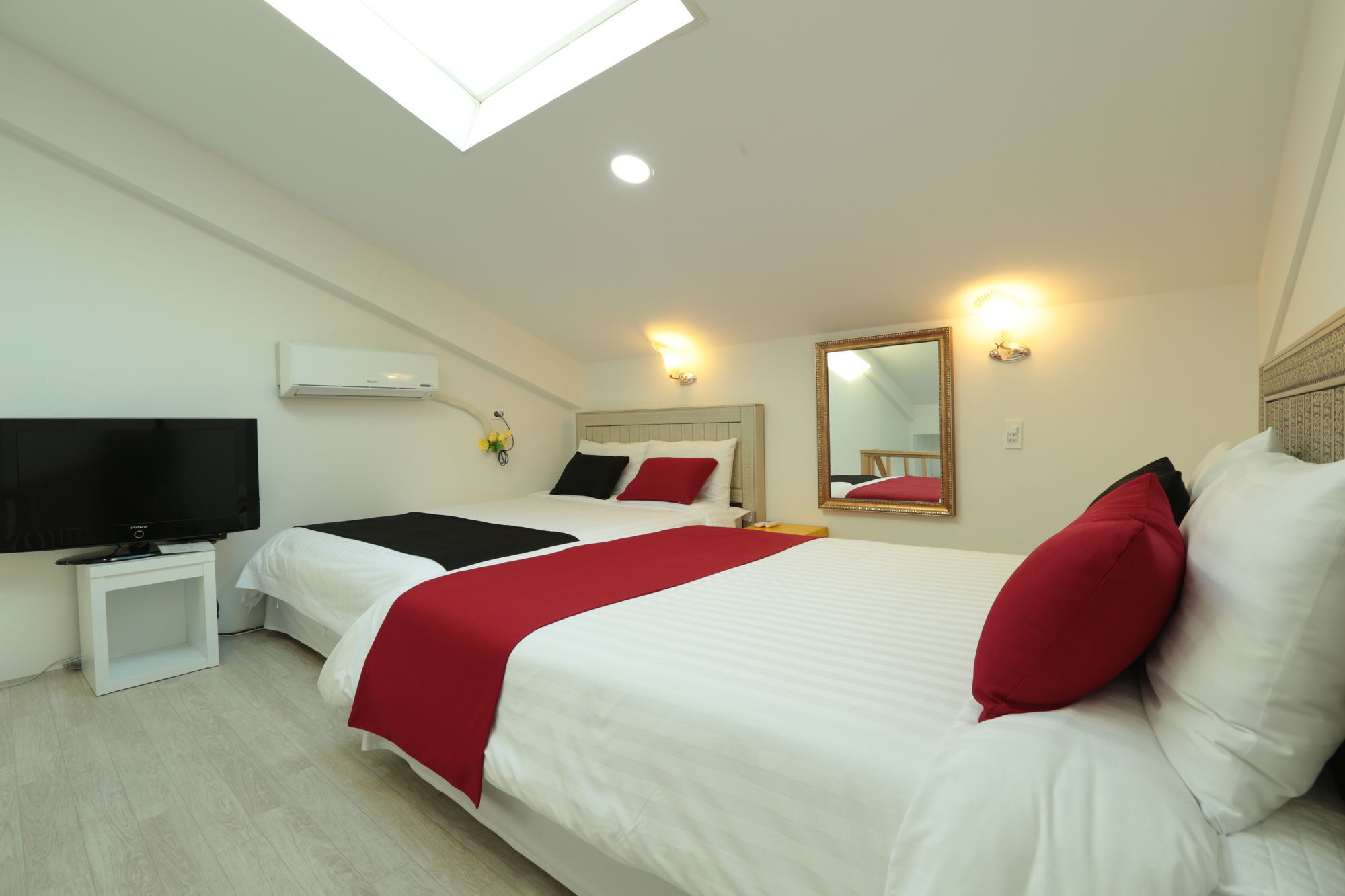 Seaview Pension Gangneung Ngoại thất bức ảnh